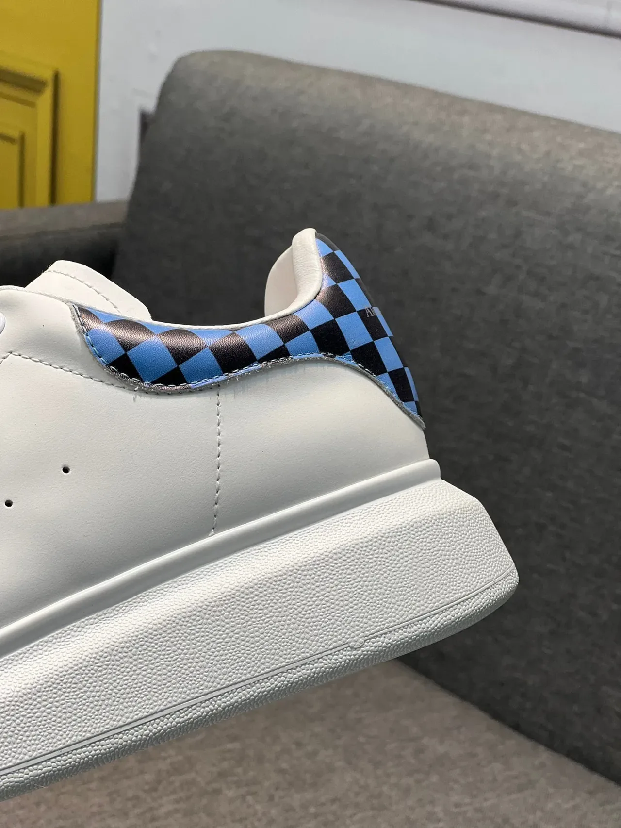 Alexander McQueen Oversized Sneaker White Blue Platform Sole Smooth Leather Upper Lifestyle Sneakers 8