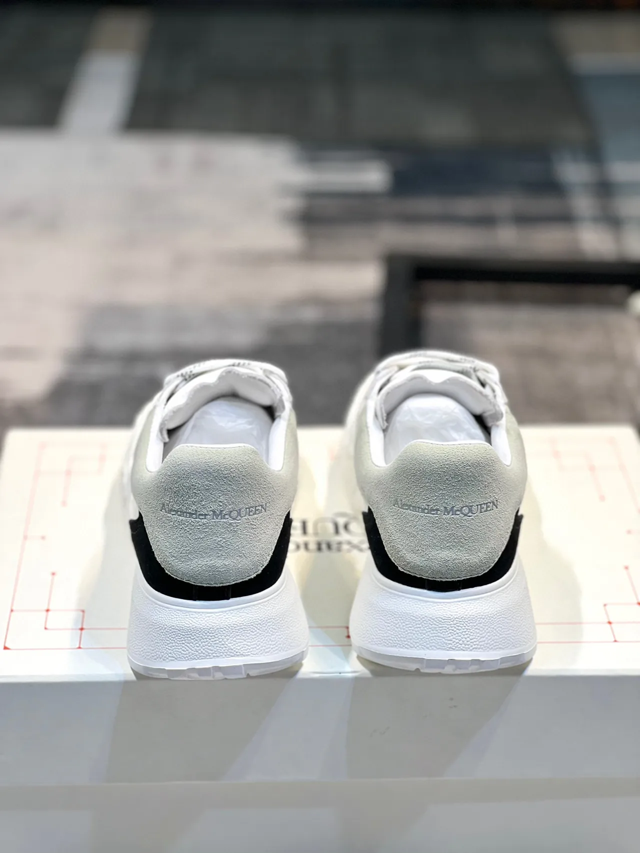 Alexander McQueen Oversized Sneaker White Gray Black Chunky Sneakers 2