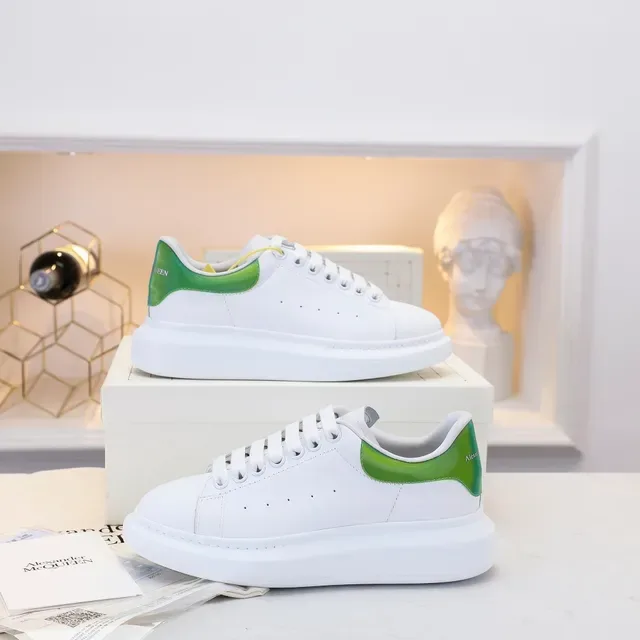 Alexander McQueen Sneakers oversized blanc vert semelle plateforme cuir supérieur propre lifestyle sneakers 4