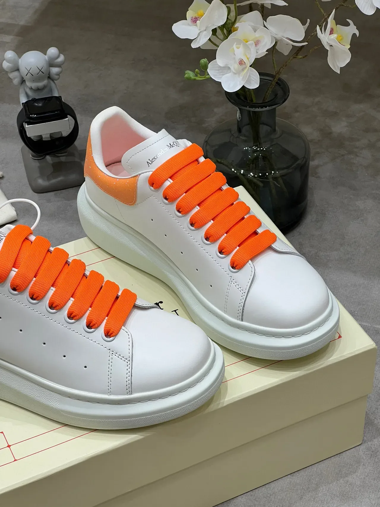 Alexander McQueen Oversized Sneaker White Orange Glitter Lifestyle Sneakers 5