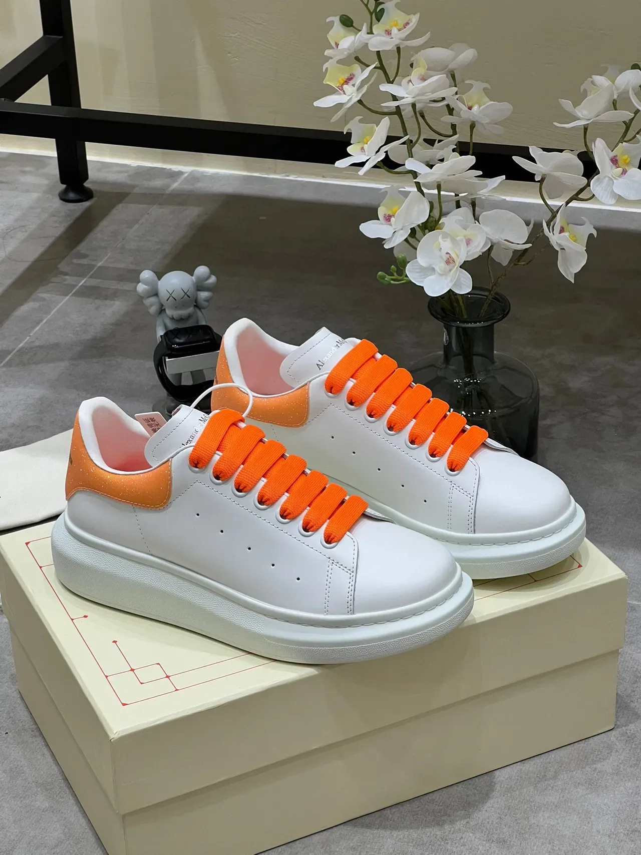 Alexander McQueen Oversized Sneaker White Orange Glitter Lifestyle Sneakers 8