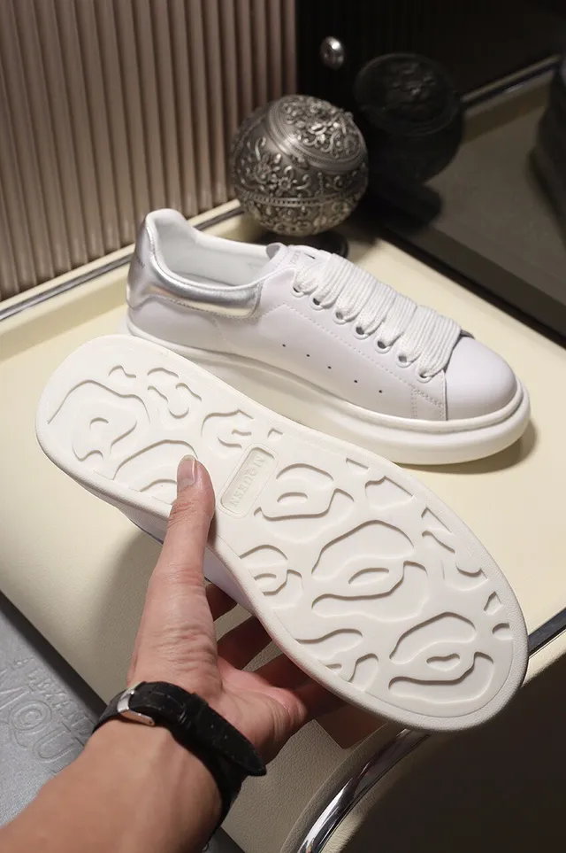 Alexander McQueen Oversized Sneaker White Silver Platform Sole Leather Upper Chunky Sneakers 5