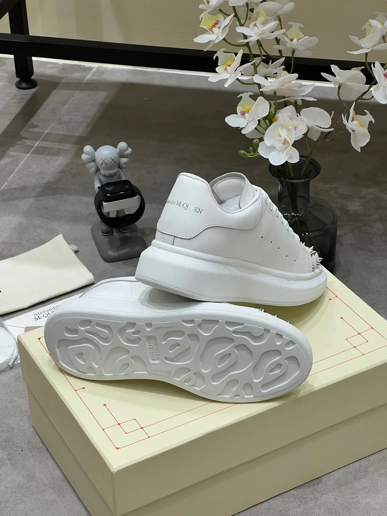 Alexander McQueen Oversized Sneaker White Studded Toe Lifestyle Sneakers 4