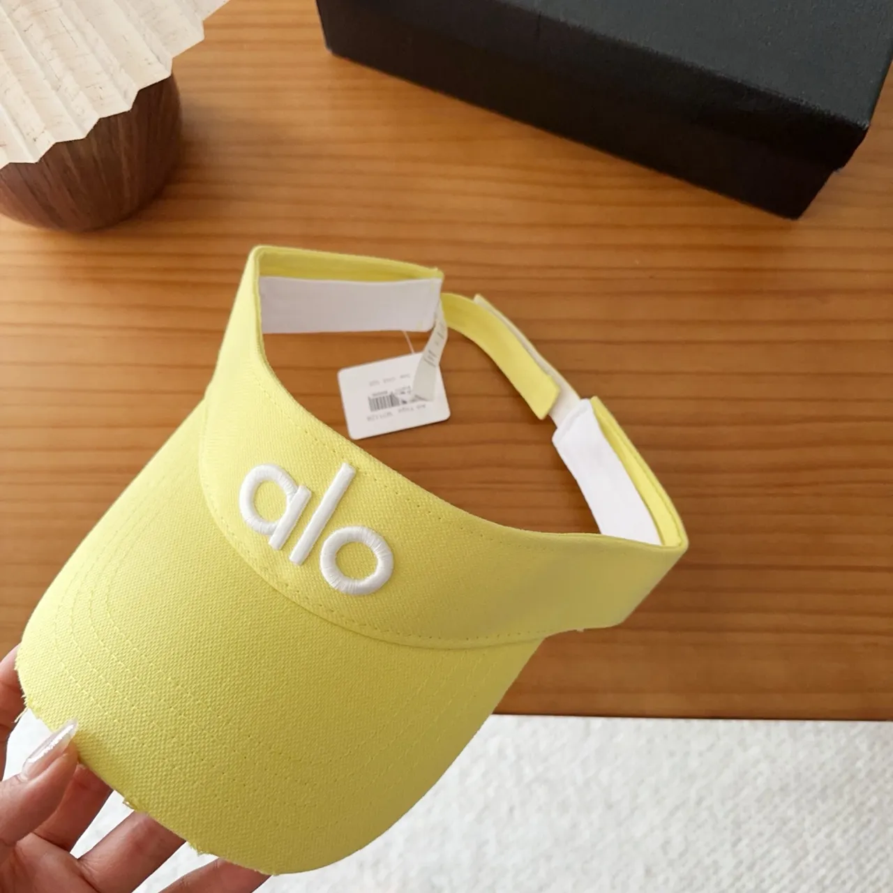 Alo Visor Yellow White Embroidered Logo Adjustable Strap Baseball Cap 7
