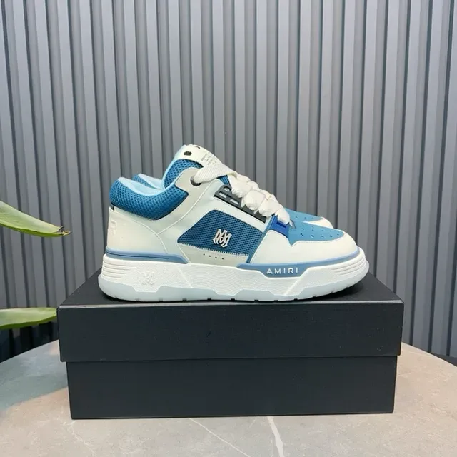 Amiri MA Court Blancs et Bleus Sneakers Lifestyle 5