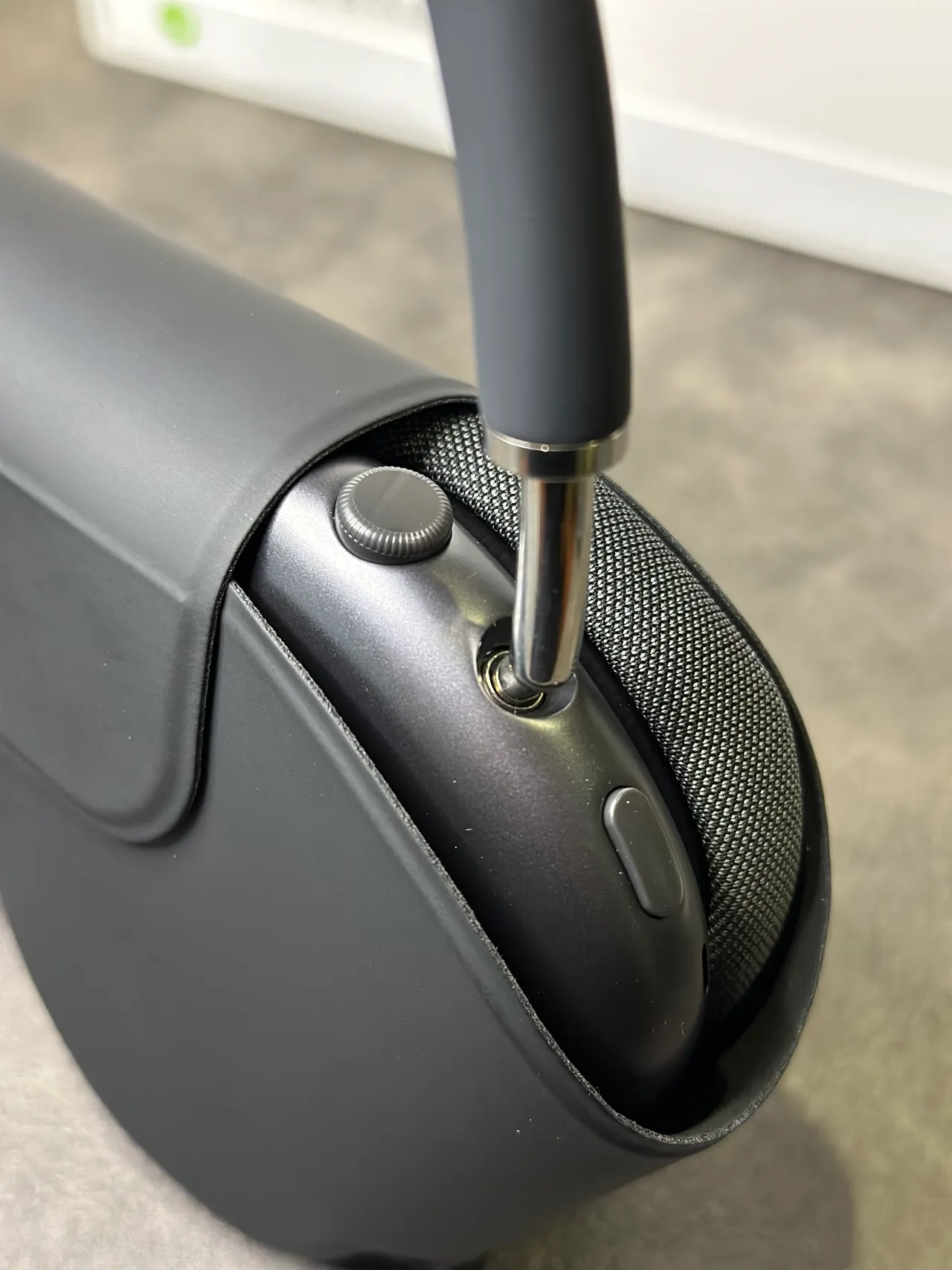 Apple AirPods Max গাঢ় ধূসর ওভার-ইয়ার হেডফোন 15