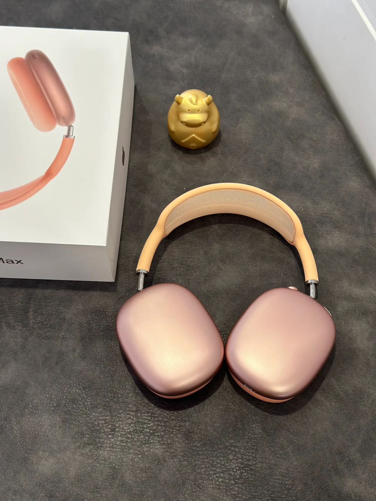 Apple AirPods Max Orange Beige সিলিকন কভার্ড ইয়ারকাপ মেশ হেডব্যান্ড ওভার-ইয়ার হেডফোন 8