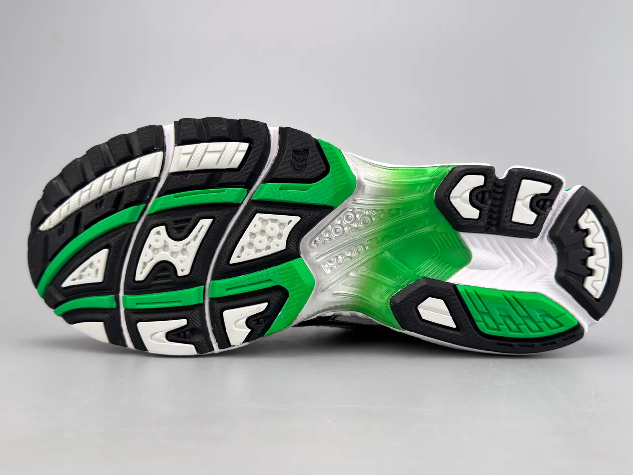 ASICS Gel-Kayano 14 Silver Green 跑鞋 8