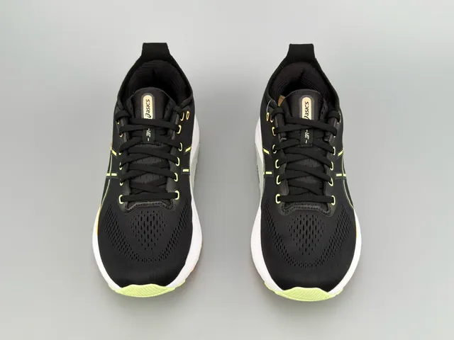 ASICS Gel-Kayano 黑色橙色酸橙跑鞋 8