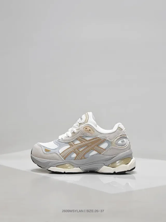 Baskets chunky ASICS en mesh et superposition synthétique, semelle intermédiaire blanche et bleue 4