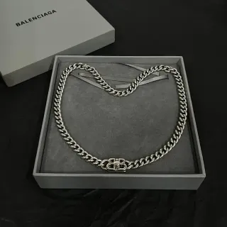 Balenciaga BB Chain 银色 Curb-Link 项链
