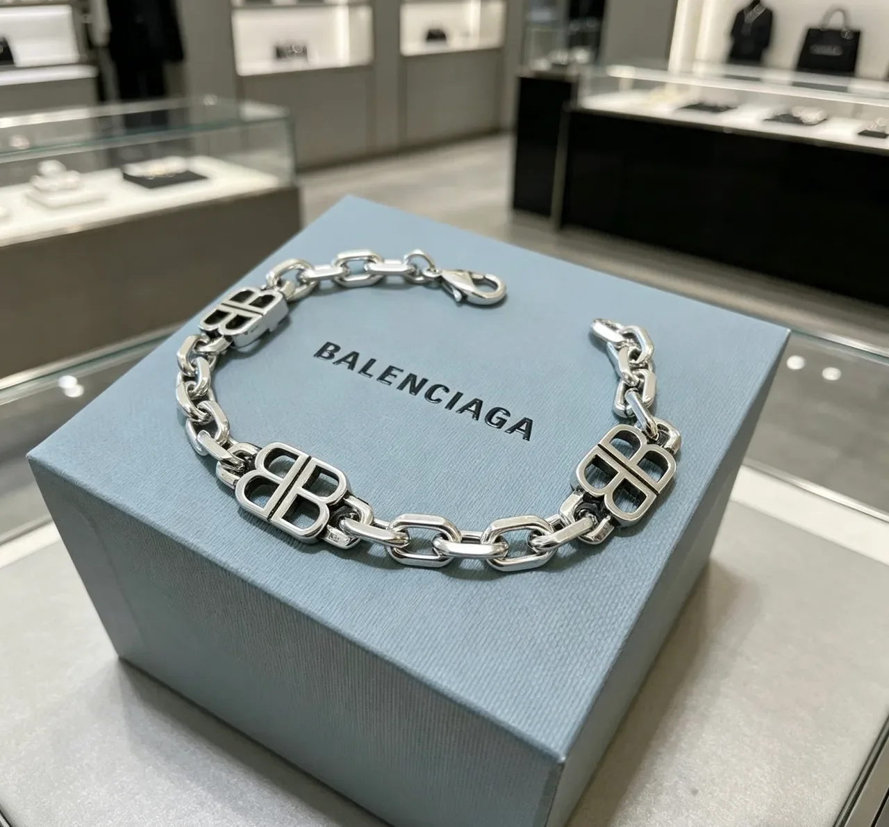Balenciaga BB Chain Silver-Tone Logo Bracelet 2