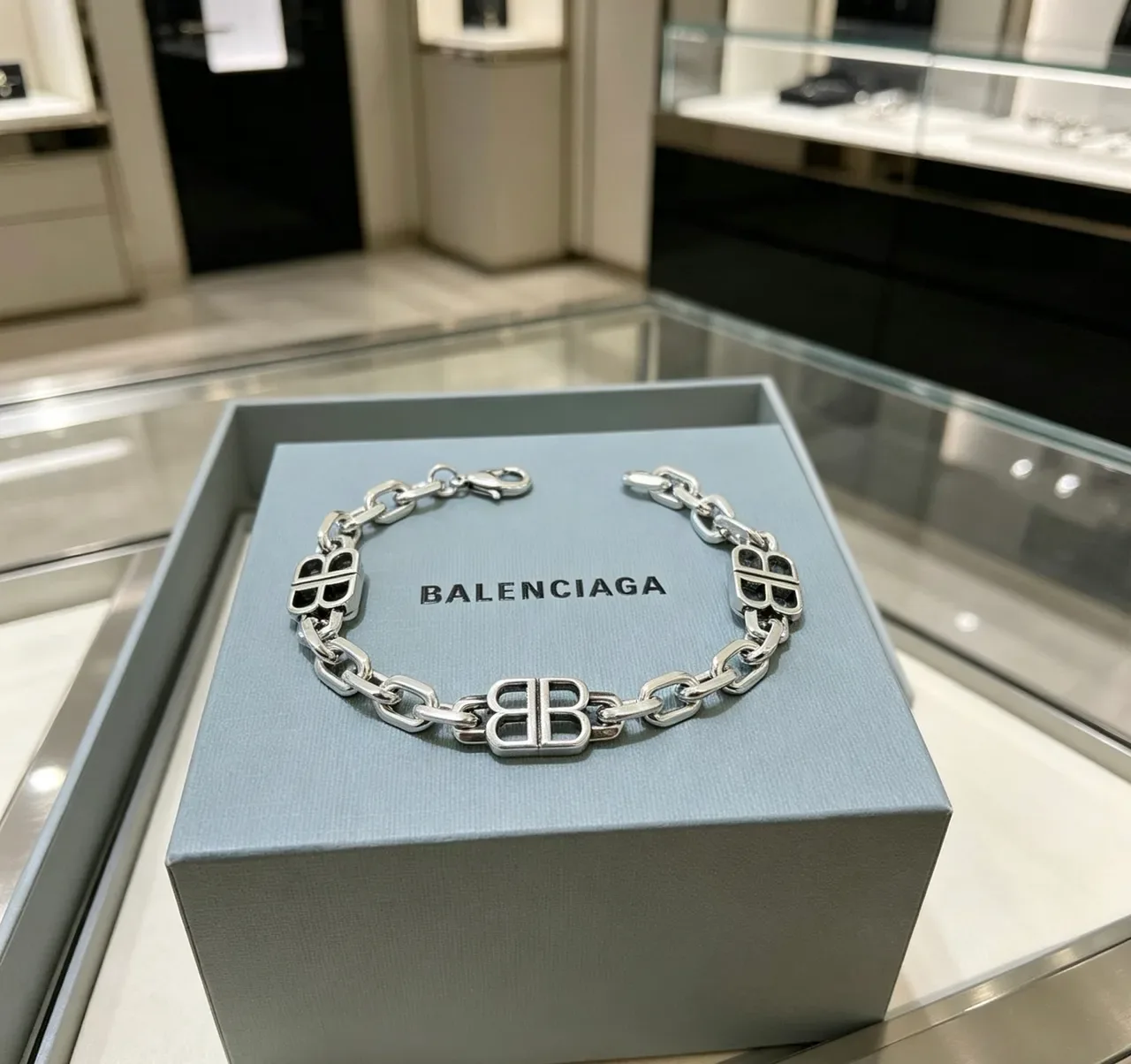 Balenciaga BB Chain Silver-Tone Logo Bracelet 3