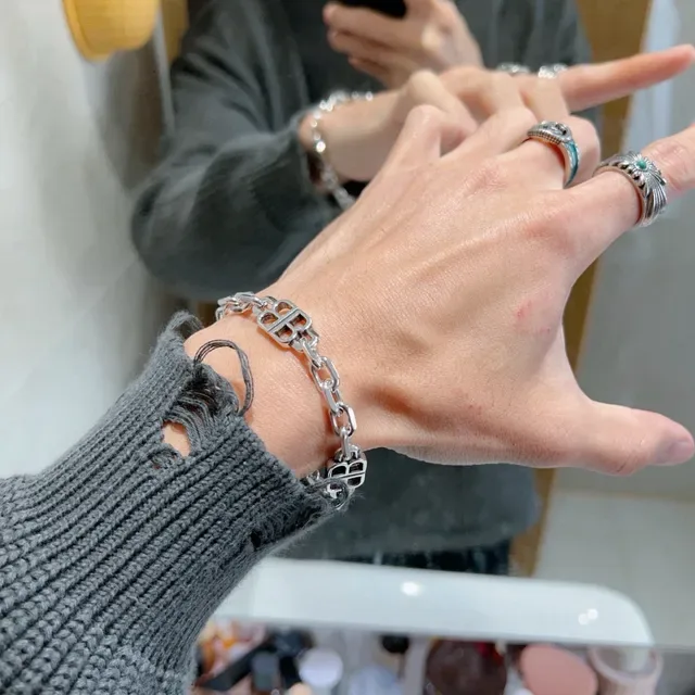 Balenciaga BB Chain Silver-Tone Logo Bracelet 4