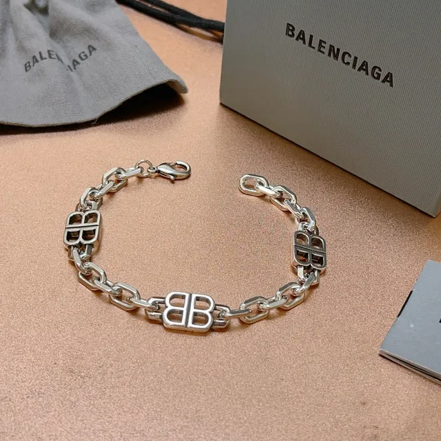 Balenciaga BB Silver Chunky Chain-Link Double-B Logo Motifs Bracelet 9
