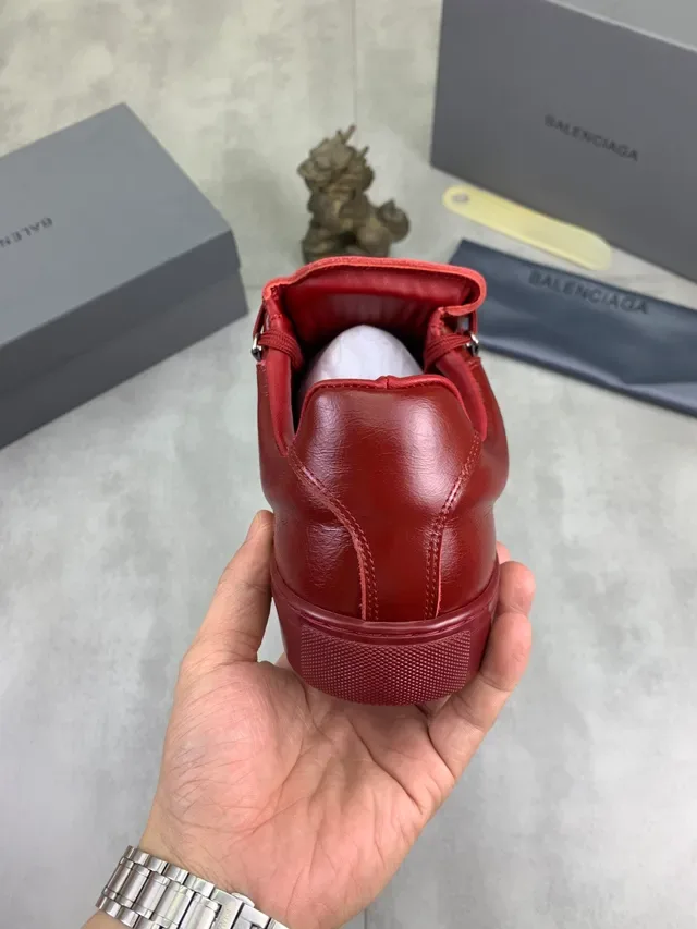 Balenciaga Sneakers Lifestyle Cuero de Grano Completo Punta Limpia Rojo 3
