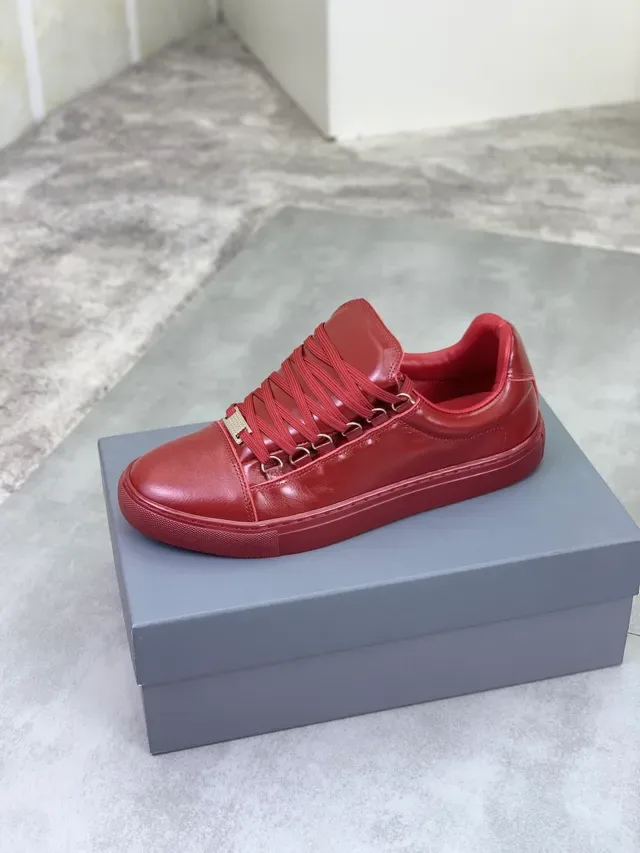 Balenciaga Sneakers Lifestyle Cuero de Grano Completo Punta Limpia Rojo 4