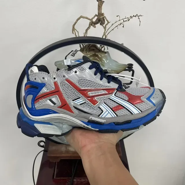 Balenciaga Runner Argent Rouge Bleu Sneakers Chunky 5