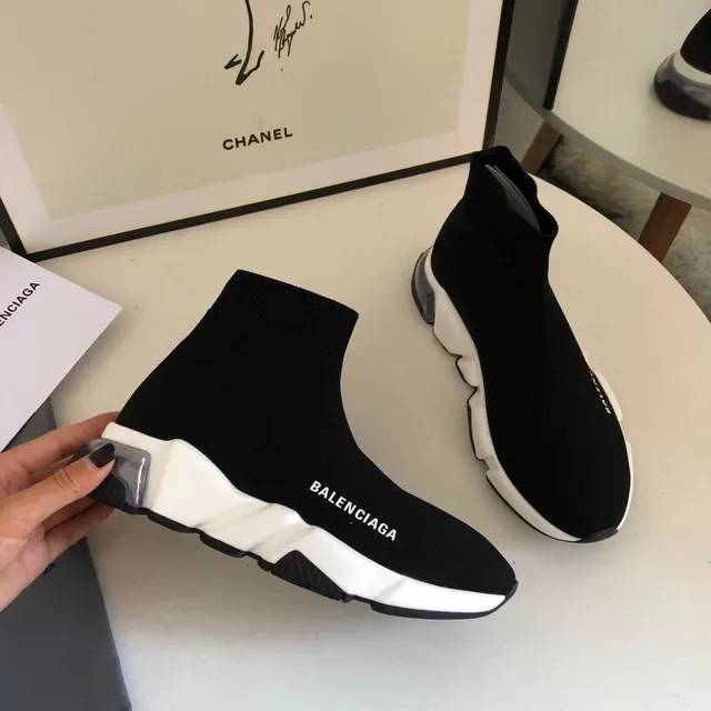 Balenciaga Speed Trainer sneakers lifestyle noir et blanc 5