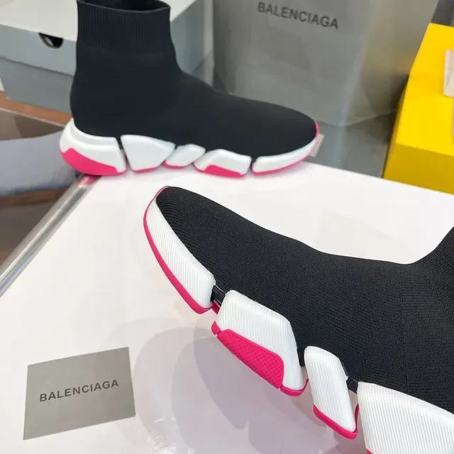 Balenciaga Speed Trainer zapatillas lifestyle negras blancas rosadas 3
