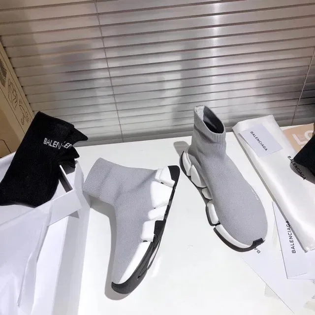 Balenciaga Speed Trainer حذاء رياضي lifestyle رمادي مناسب للجوارب 4