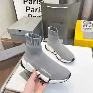 Balenciaga Speed Trainer 灰色袜子合脚生活方式运动鞋