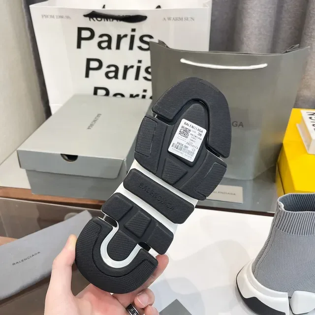 Balenciaga Speed Trainer ধূসর সক-ফिट লাইফস্টাইল স্নিকার 2