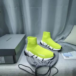 Balenciaga Speed Trainer Neon Lime जीवनशैली स्नीकर