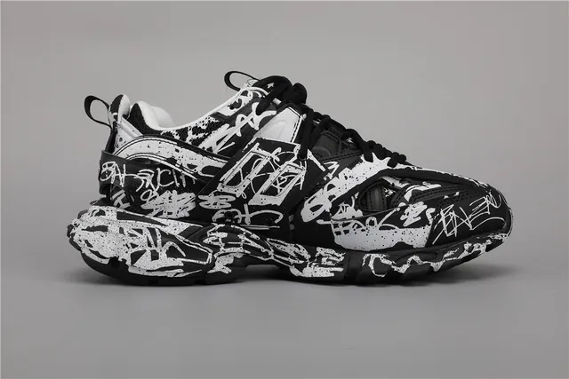 بالنسياغا Track Trainer Graffiti Print أسود أبيض حذاء رياضي سميك 8