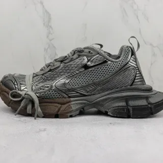 Balenciaga Track Trainer ধূসর এবং কালো মেশ চক স্নিকার