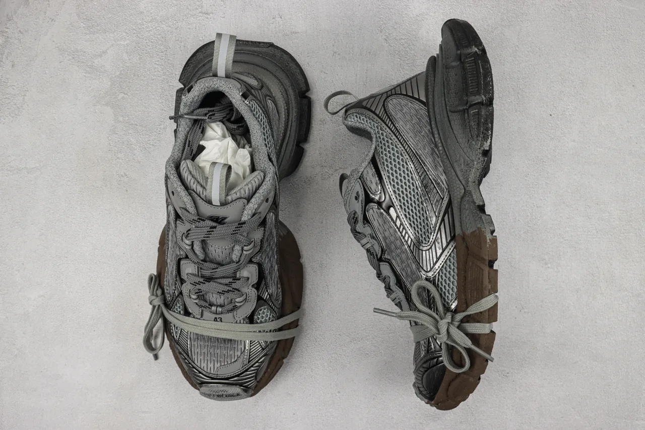 Balenciaga Track Trainer baskets chunky en maille gris et noir 3