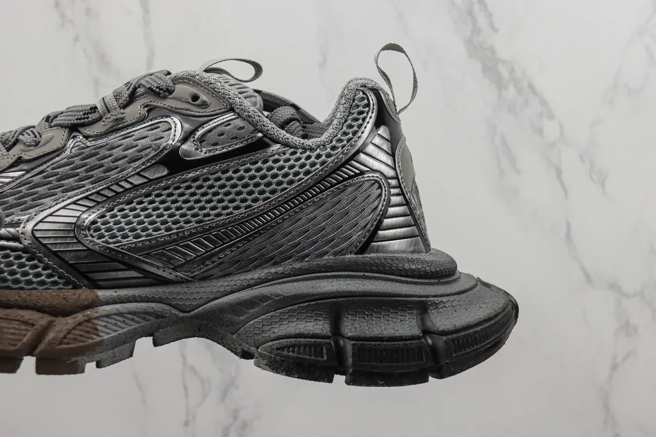 Balenciaga Track Trainer baskets chunky en maille gris et noir 7