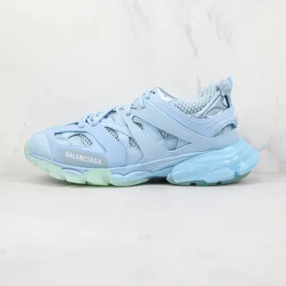 Balenciaga Track Trainer হালকা নীল এবং মিন্ট গ্রিন চংকি স্নিকার্স