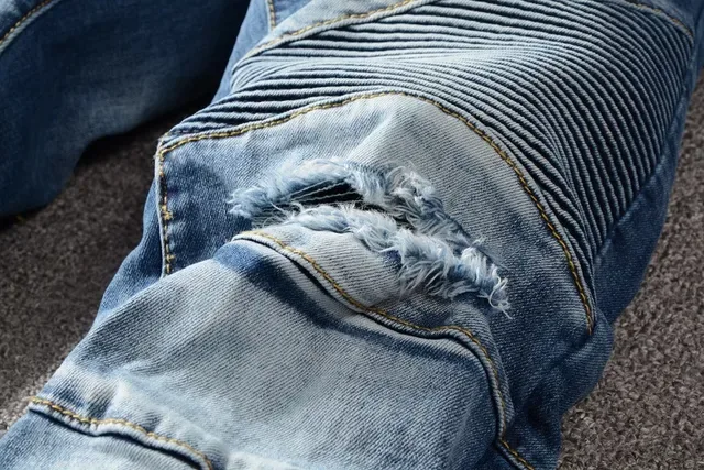 Balmain Moto-Panelled بناطيل جينز زرقاء مهترة 9