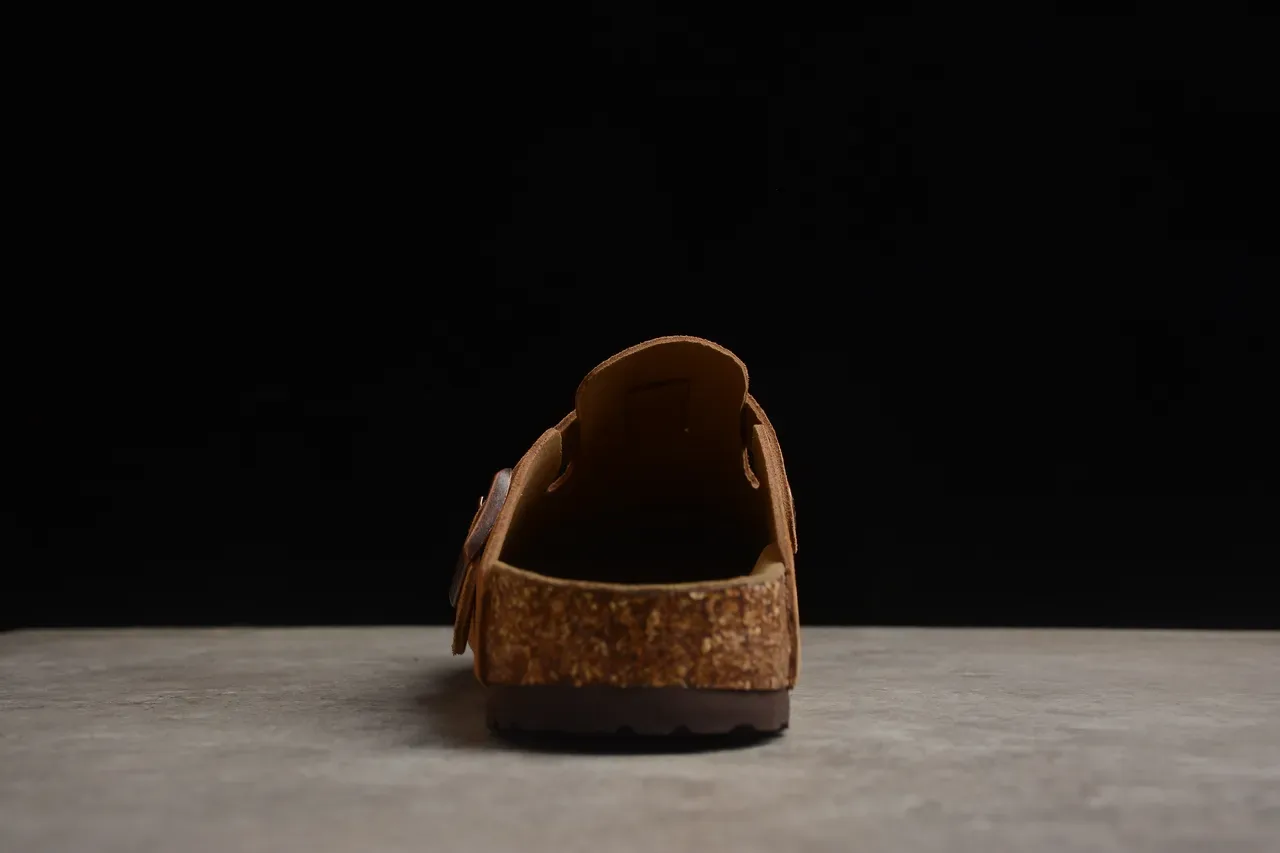Birkenstock Arizona زلابية من السويد بلون بني 9