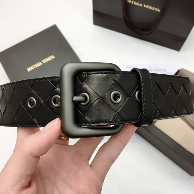 Bottega Veneta Cassette Preto Intrecciato Cinto de couro 4