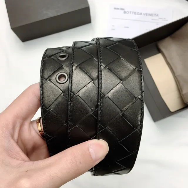 Bottega Veneta Cassette Preto Intrecciato Cinto de couro 7