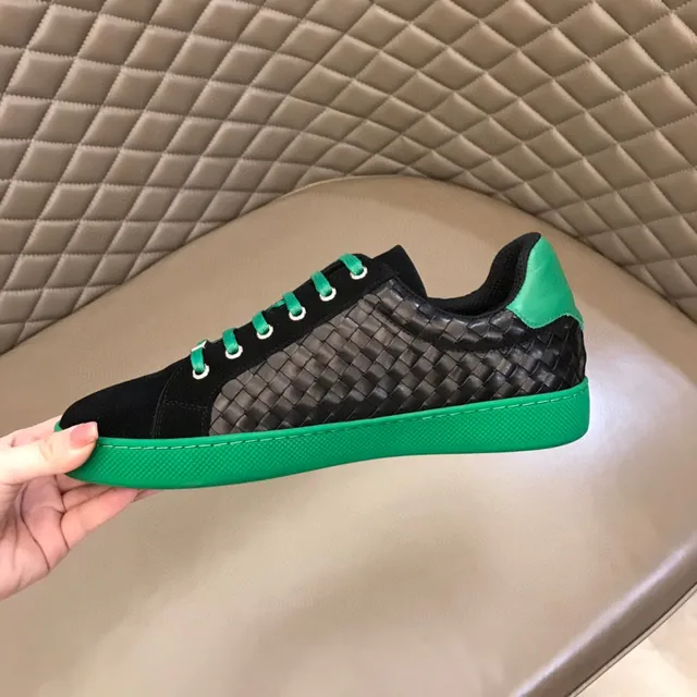 Bottega Veneta Cassette Intrecciato Negro y Verde Zapatillas Lifestyle 3