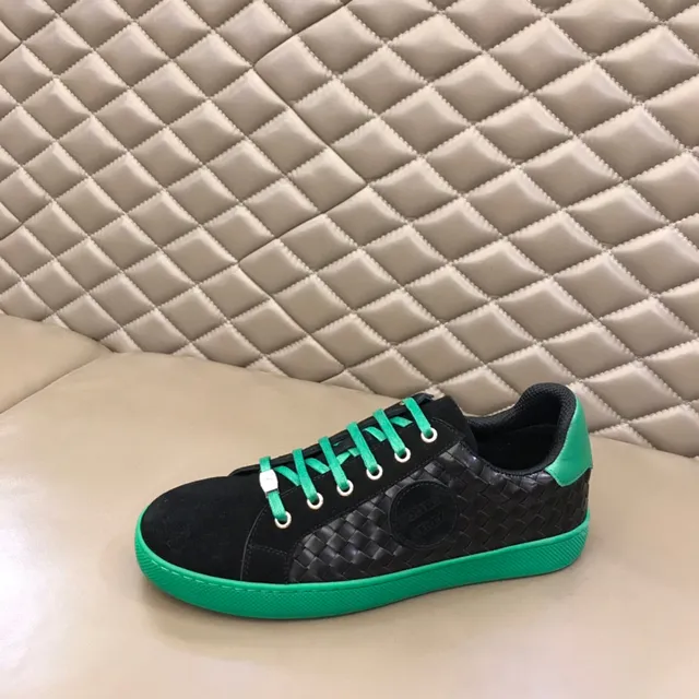 Bottega Veneta Cassette Intrecciato Negro y Verde Zapatillas Lifestyle 5