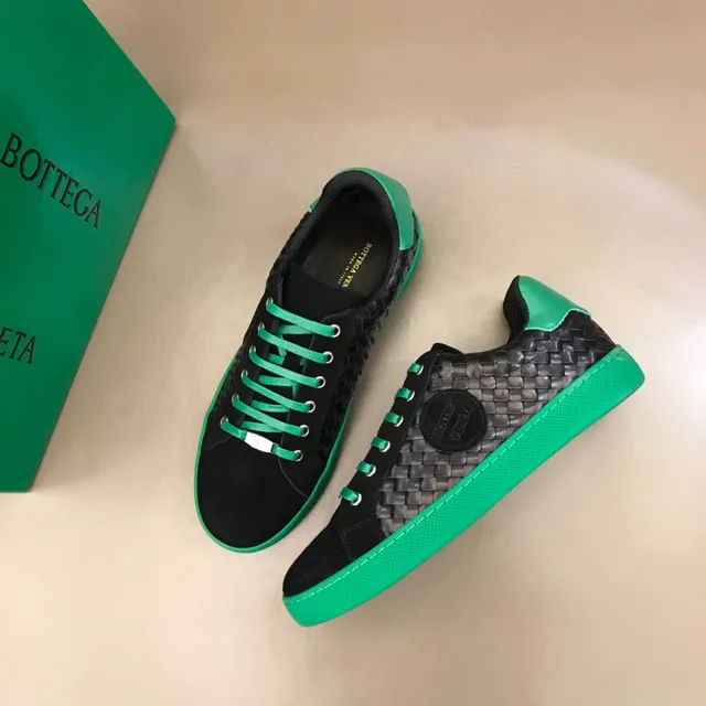 Bottega Veneta Cassette Intrecciato Negro y Verde Zapatillas Lifestyle 8