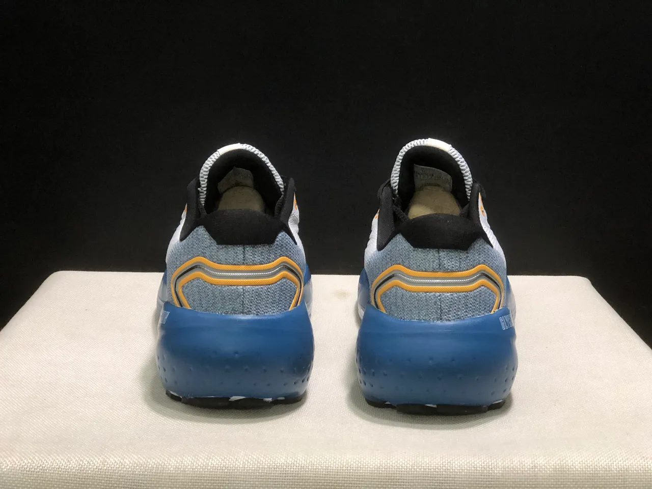 Brooks Glycerin White Blue Black Orange Running Shoes 4