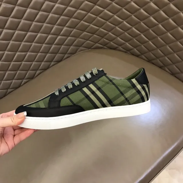 Burberry أخضر الجيش أسود شيك المنزل قماش أعلى جلد كاب الإصبع أحذية أسلوب الحياة 3