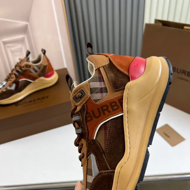 Burberry Brown Beige Sole Mixed-Material Upper Chunky Sneakers 3