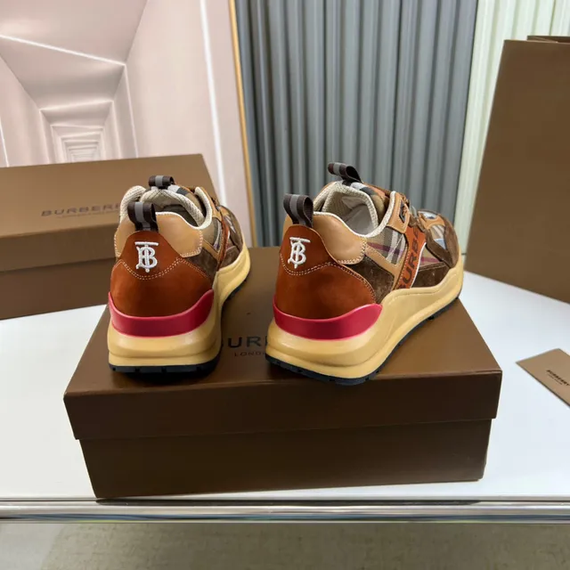 Burberry Brown Beige Sole Mixed-Material Upper Chunky Sneakers 6