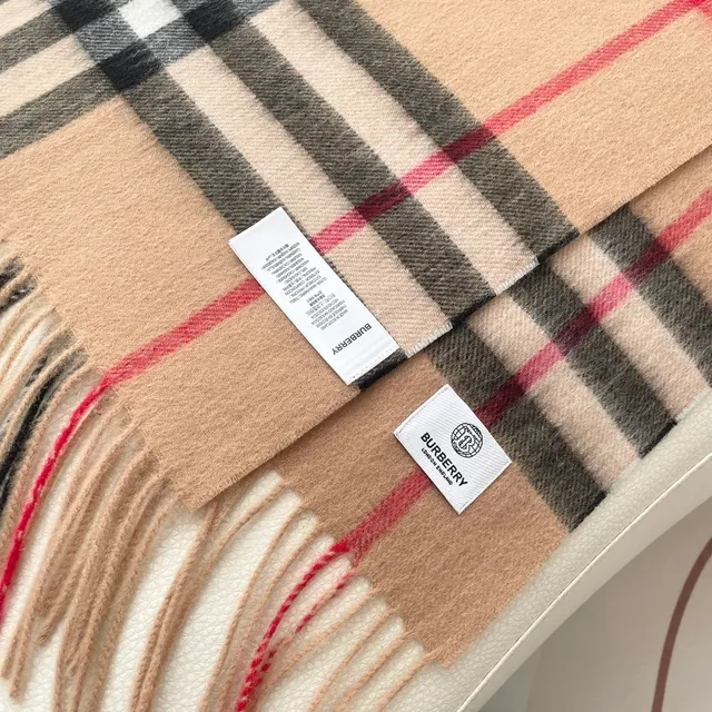 Burberry Classic Check بيج أسود أبيض أحمر كشمير شال 7