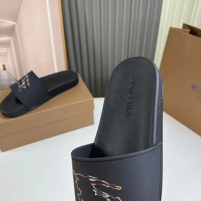 Burberry Horseferry Print Slide Black Embroidered Motif Slippers 7