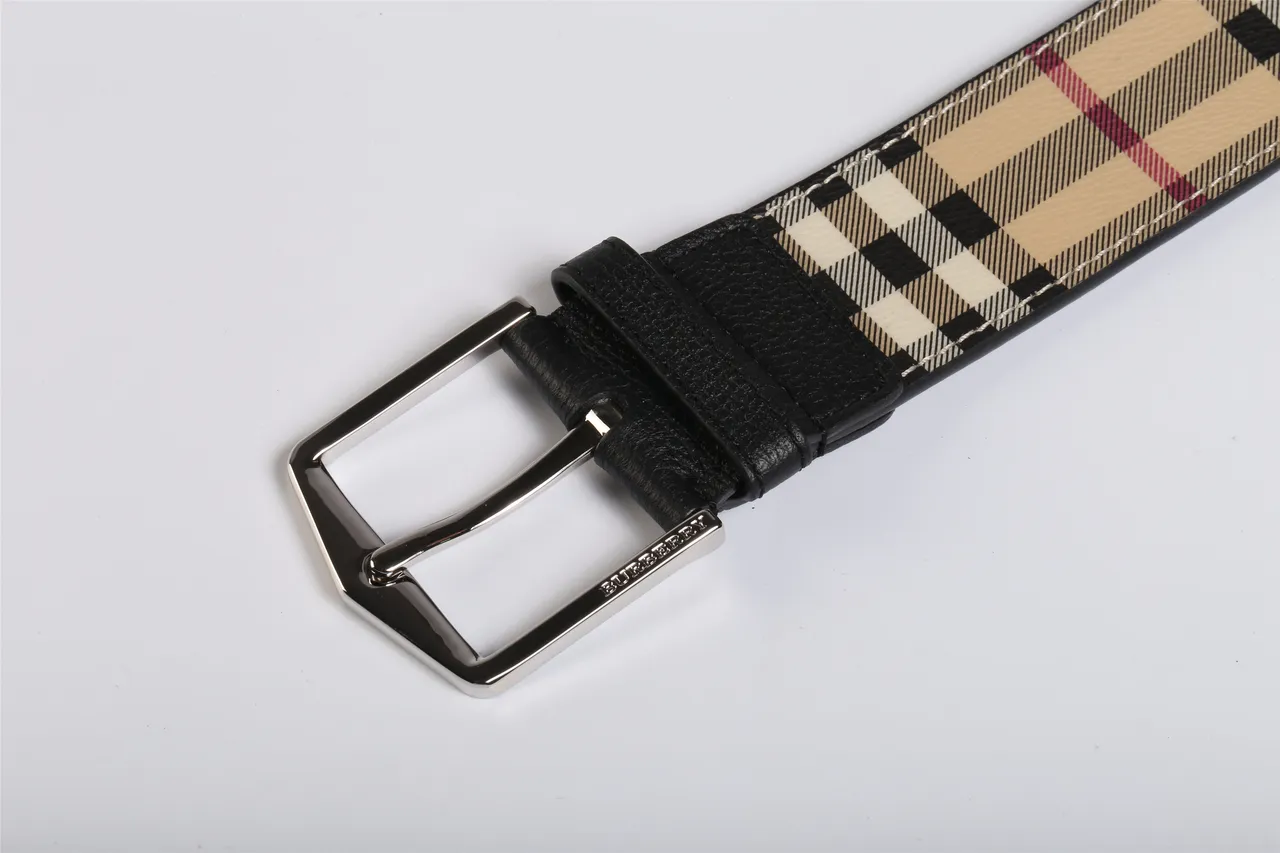 Burberry House Check Reversible Leather Belt 3