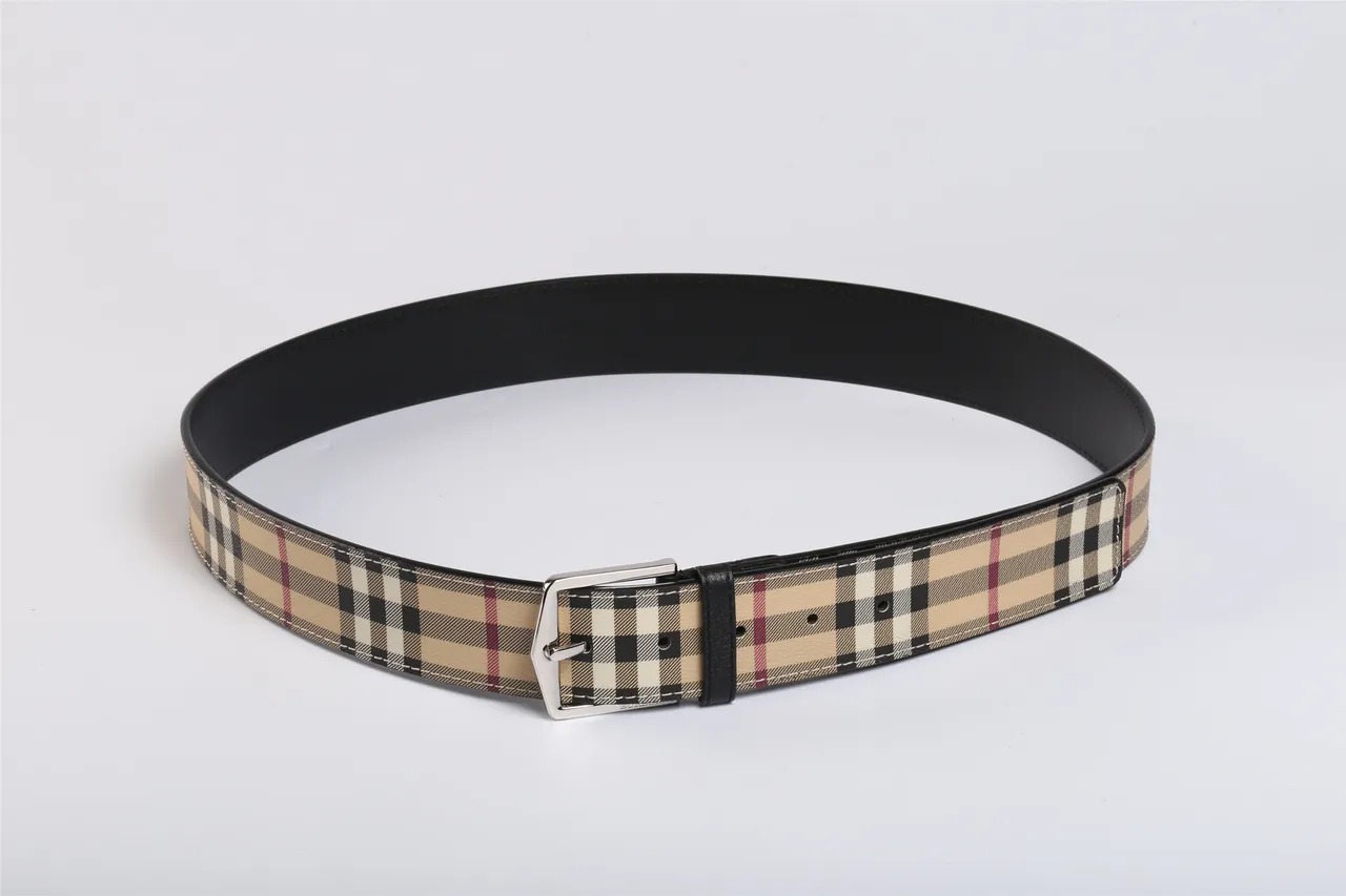 Burberry House Check Reversible Leather Belt 8