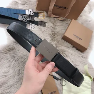 Burberry Knight Black Pebbled Leather Belt