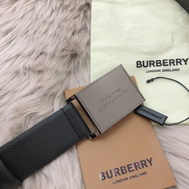 Burberry Knight Black Pebbled Leather Belt 6